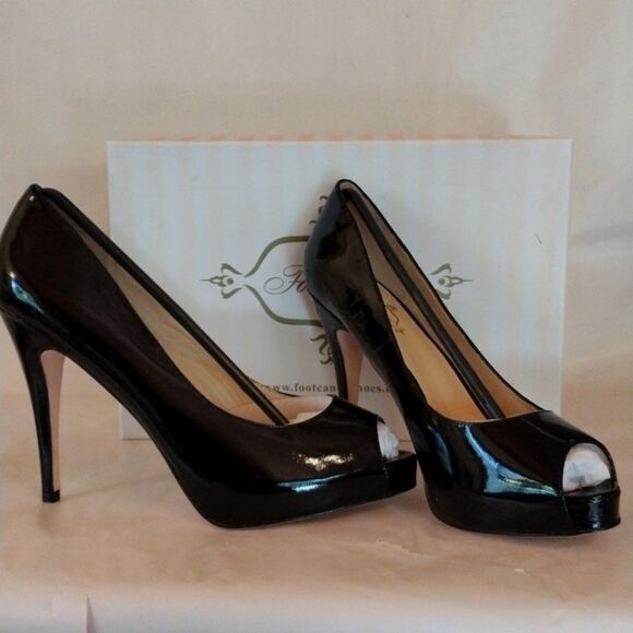 Footcandy Black Patent Peep Toe Heels - Picture 2 of 12